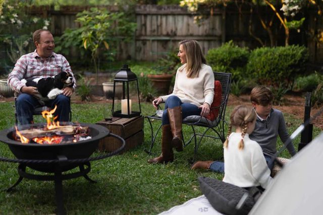 Smokeless Fire Pits: How to Make Your Fire Pit Smoke Free