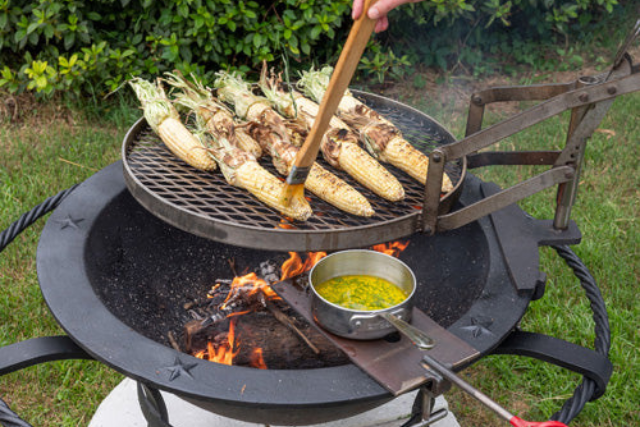 8 Foods That Taste Better When Cooked Over an Open Fire