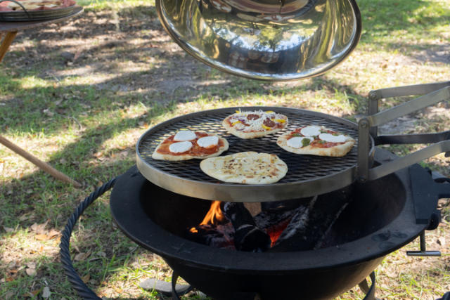FIRED UP FOR Naan Pizzas & Flatbreads