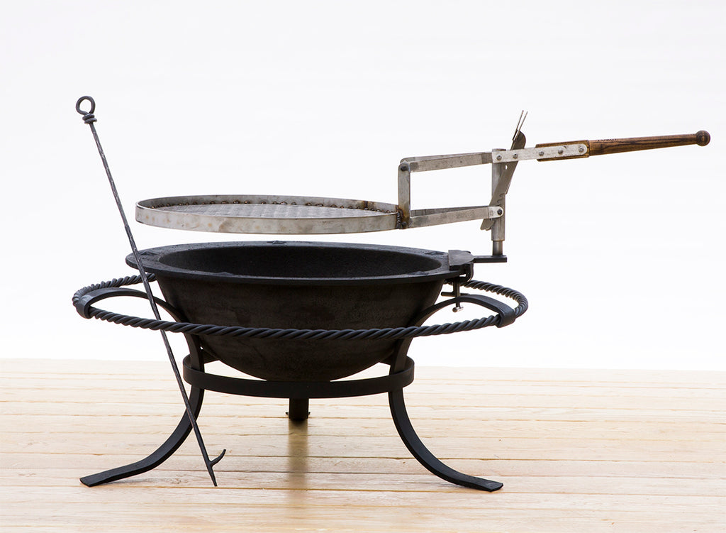 CAMPFIRE COOKING SEA ISLAND FORGE